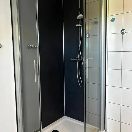 Ferienhaus-seenelke بيت للعطل