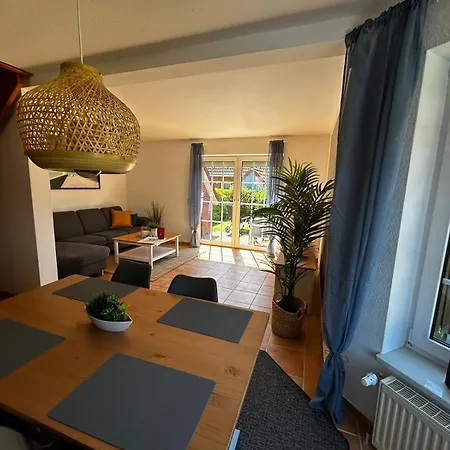 Ferienhaus-seenelke *