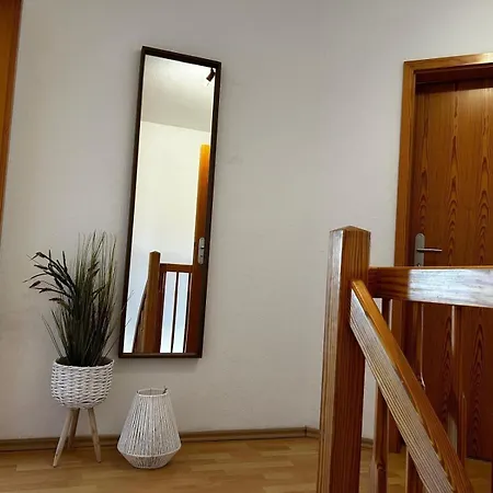 Ferienhaus-seenelke بيت للعطل